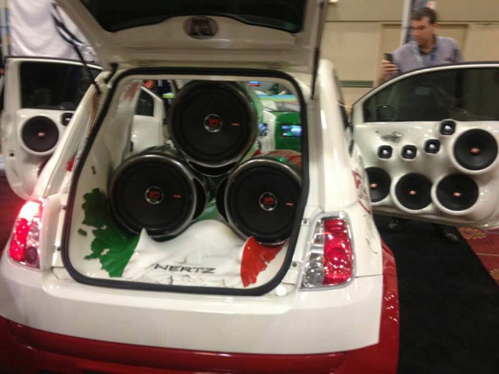 Custom Car Audio Installation Melbourne - Freeway Car Audio Dandenong